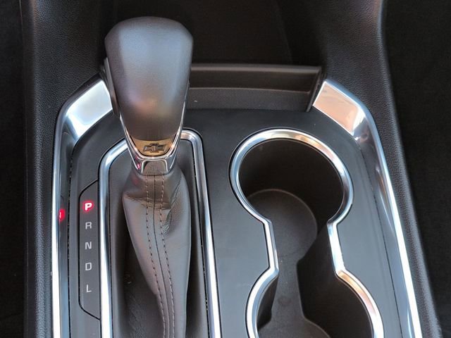 Used 2021 Chevrolet Traverse LT image 24