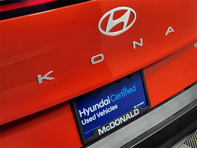 Certified 2025 Hyundai Kona SEL image 8