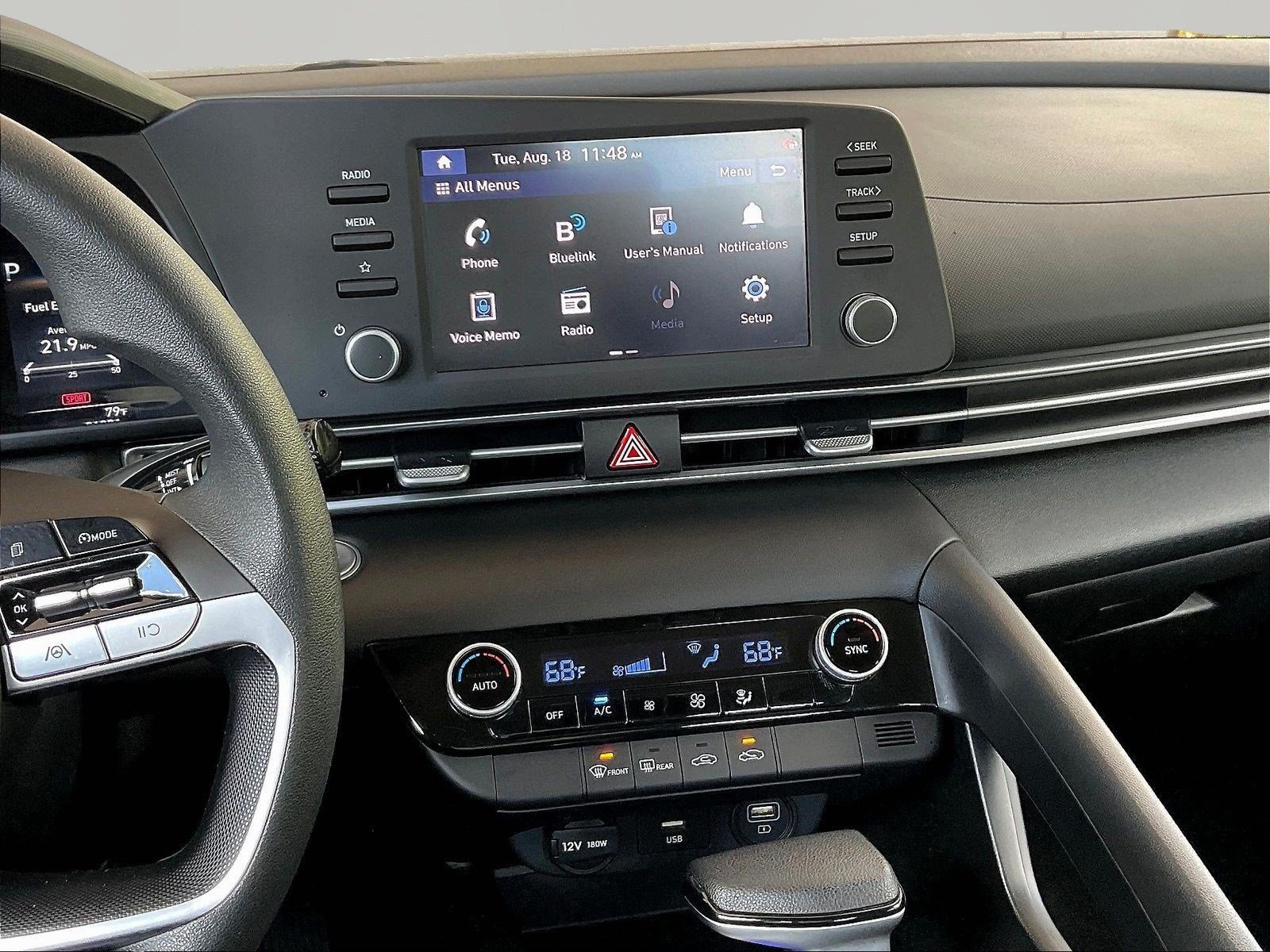 Used 2023 Hyundai Elantra SEL FWD image 9