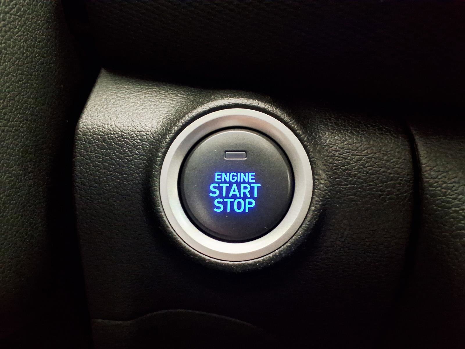 Used 2021 Hyundai Kona Limited w/ Cargo Package image 23