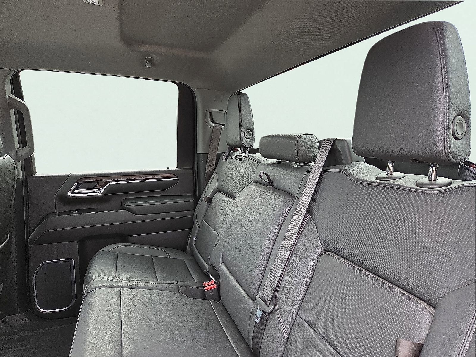 Used 2025 GMC Sierra 2500 SLT AWD/4WD image 10