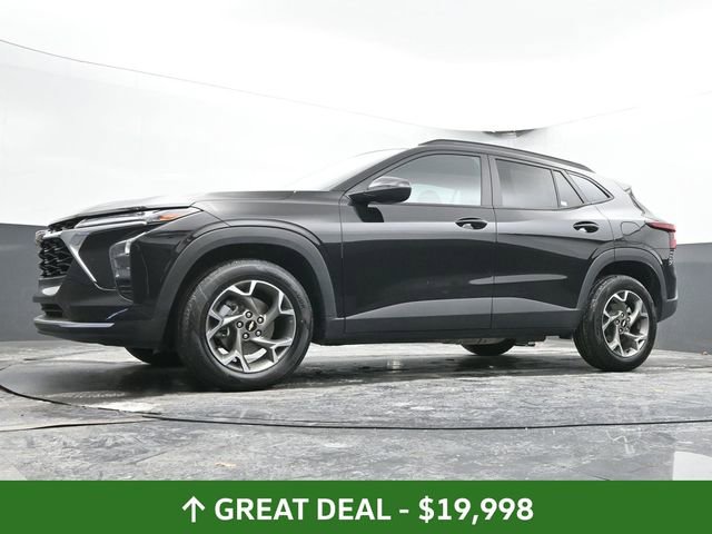 Used 2025 Chevrolet Trax LT image 46