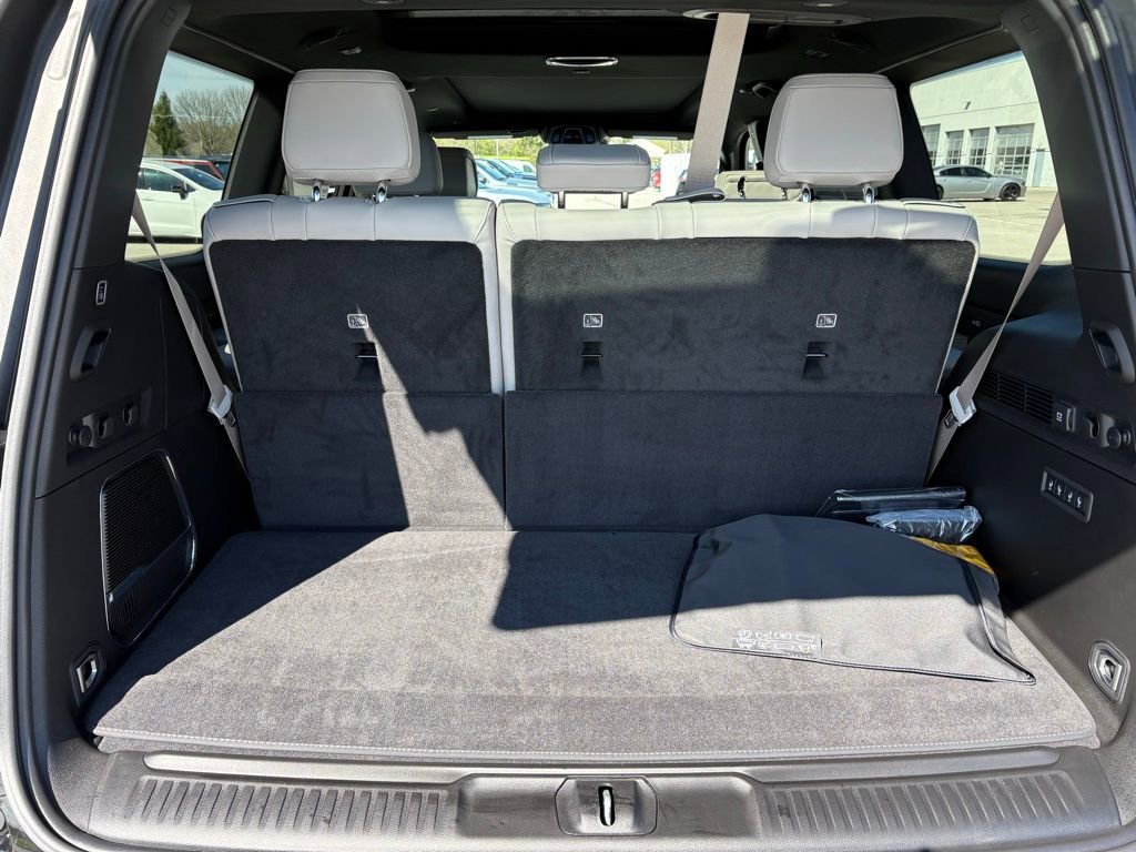 New 2026 Jeep Grand Wagoneer Limited image 11
