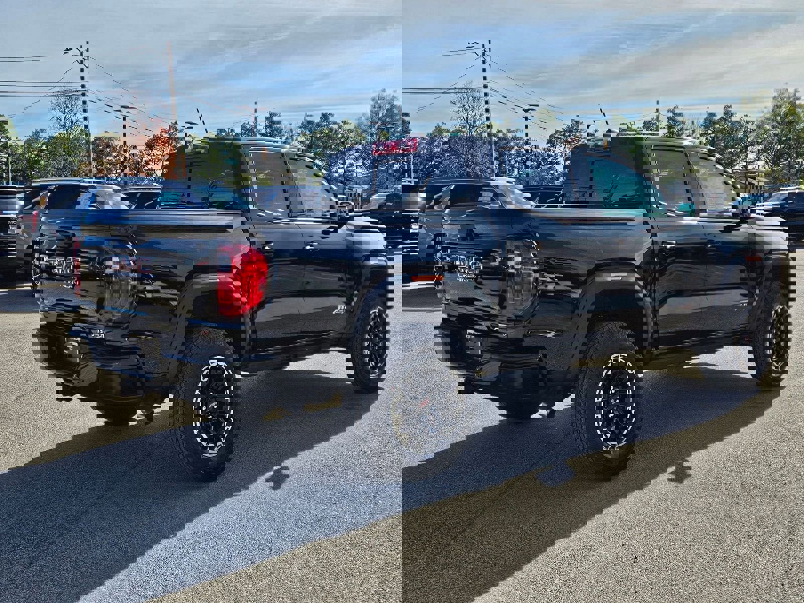 New 2026 GMC Canyon AT4 image 6