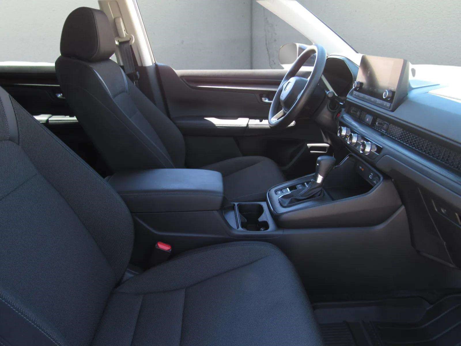 Certified 2025 Honda CR-V LX image 8