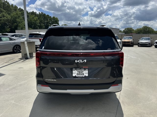 New 2026 Kia Carnival EX image 8
