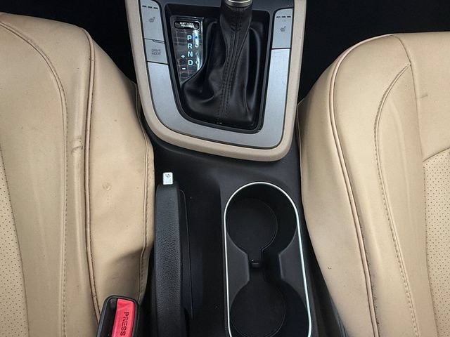 Used 2017 Hyundai Elantra Value Edition FWD image 11