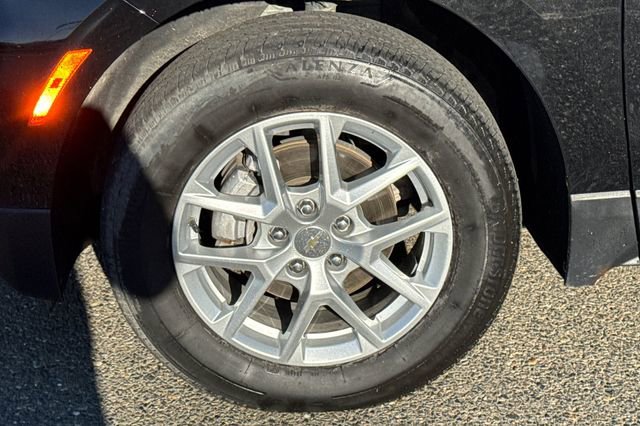 Used 2024 Chevrolet Equinox LT AWD/4WD image 45