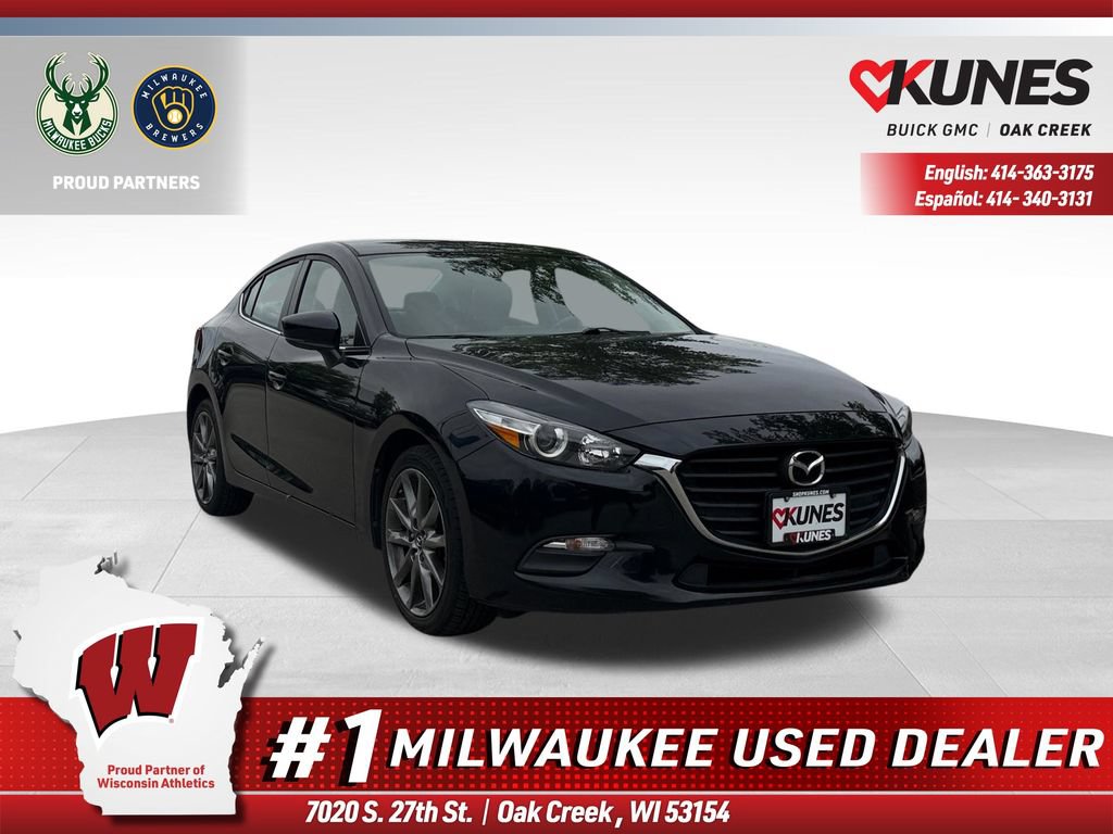 Used 2018 MAZDA MAZDA3 Touring FWD image 1