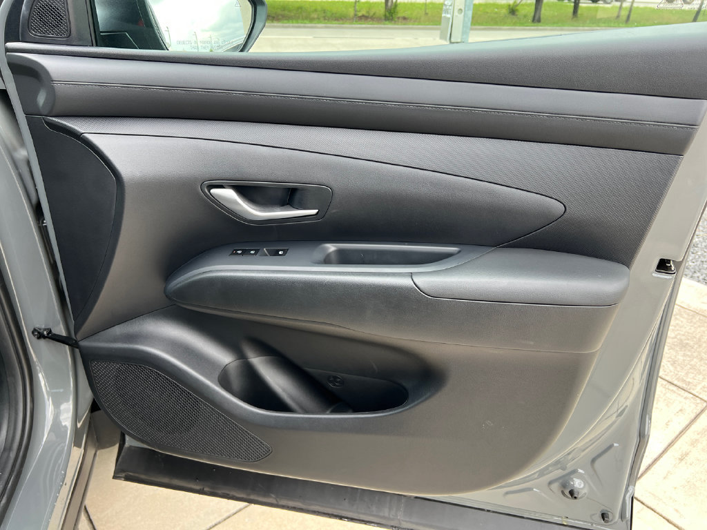 Used 2026 Hyundai Santa Cruz SE FWD image 6