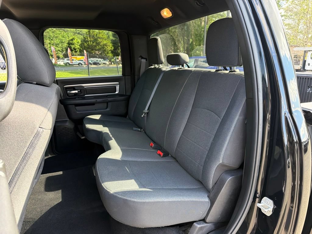 Used 2024 RAM 1500 Warlock AWD/4WD image 19