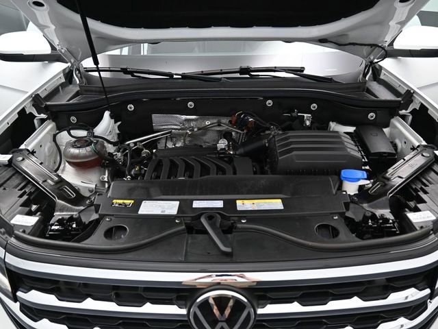 Used 2023 Volkswagen Atlas SE w/ Panoramic Sunroof Package FWD image 38