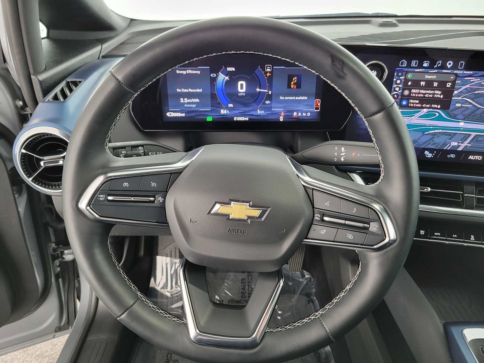 Used 2024 Chevrolet Equinox EV LT FWD image 23