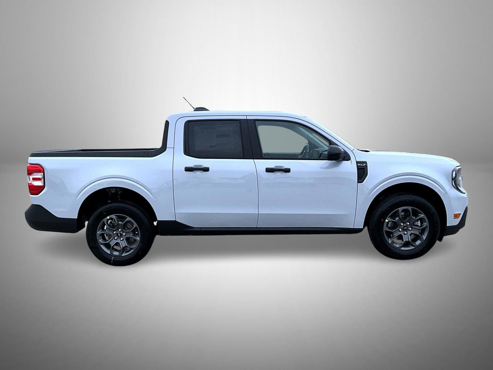 New 2026 Ford Maverick XLT w/ XLT Luxury Package image 4