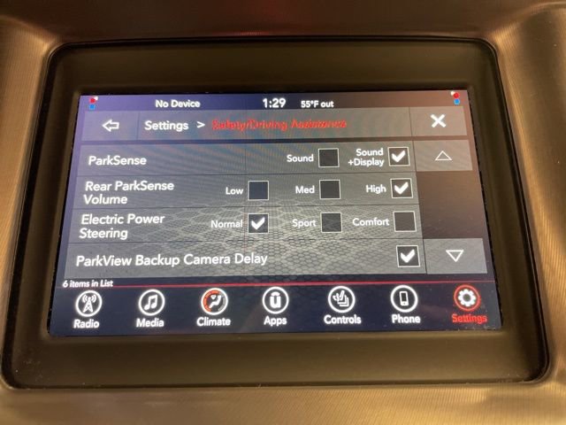 Used 2021 Dodge Charger SXT w/ Blacktop Package image 18