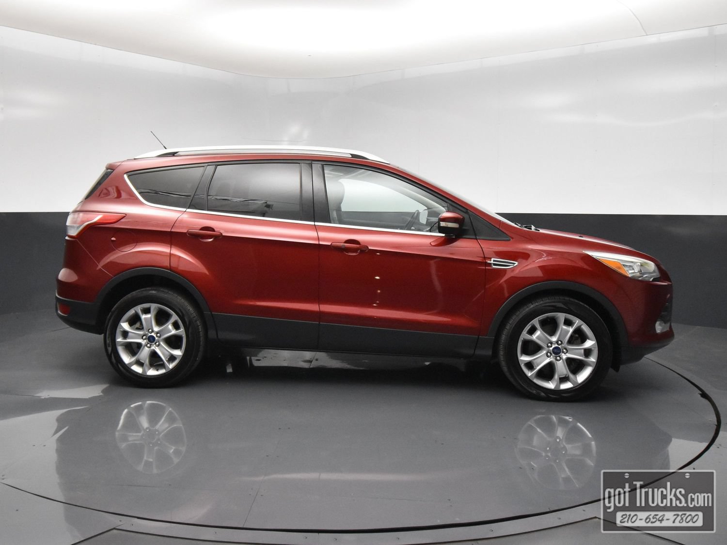 Used 2016 Ford Escape Titanium w/ Equipment Group 301A AWD/4WD image 49
