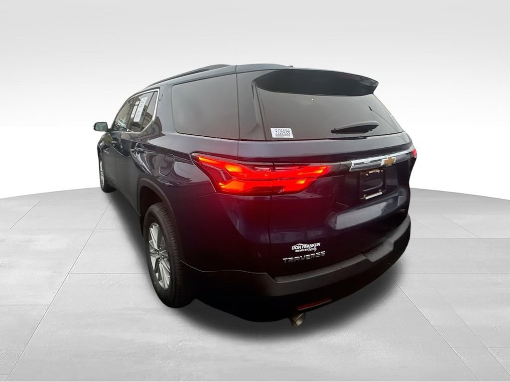 Used 2023 Chevrolet Traverse LT FWD image 6
