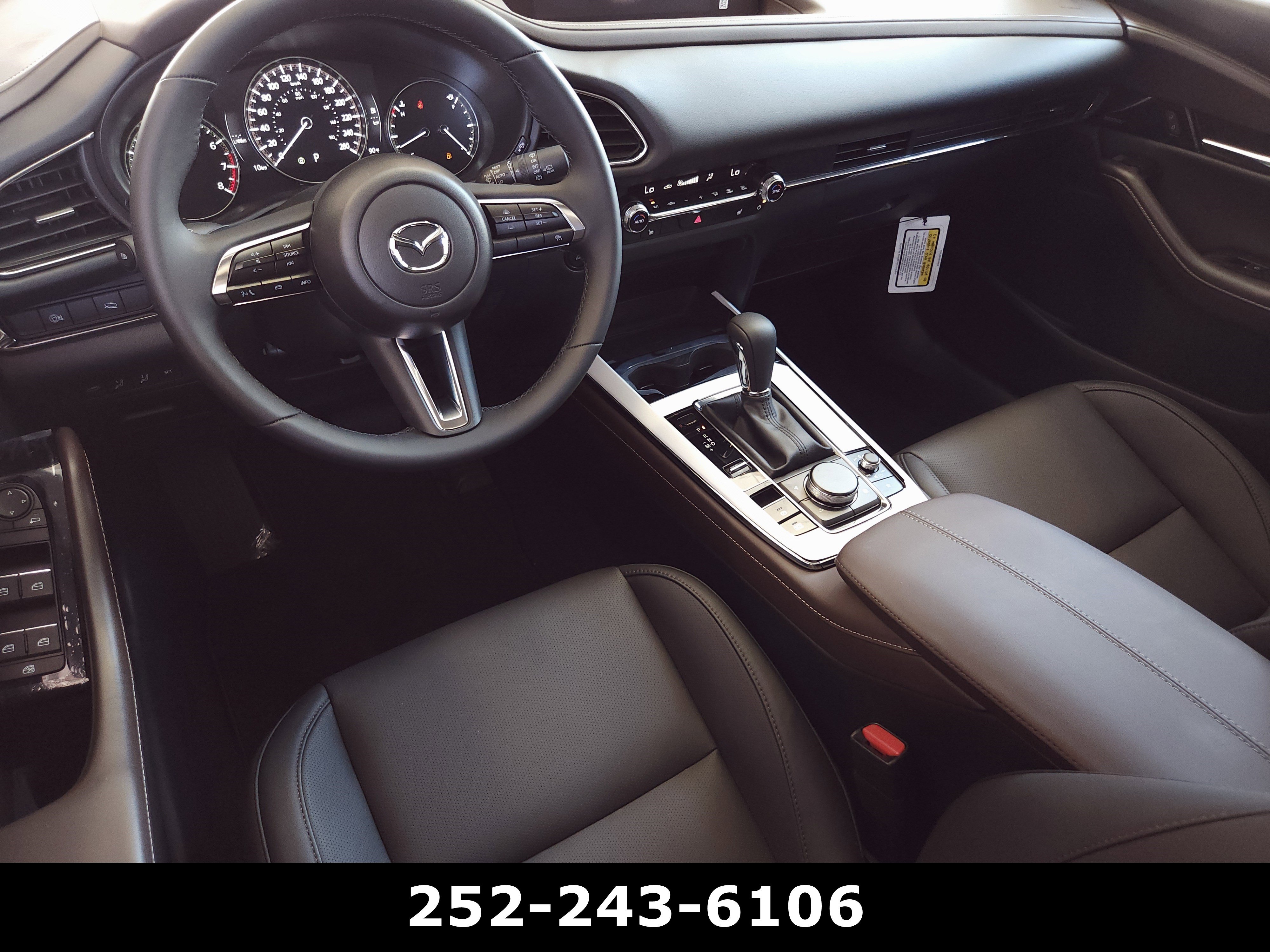Used 2025 MAZDA CX-30 AWD 2.5 S w/ Premium Package image 14
