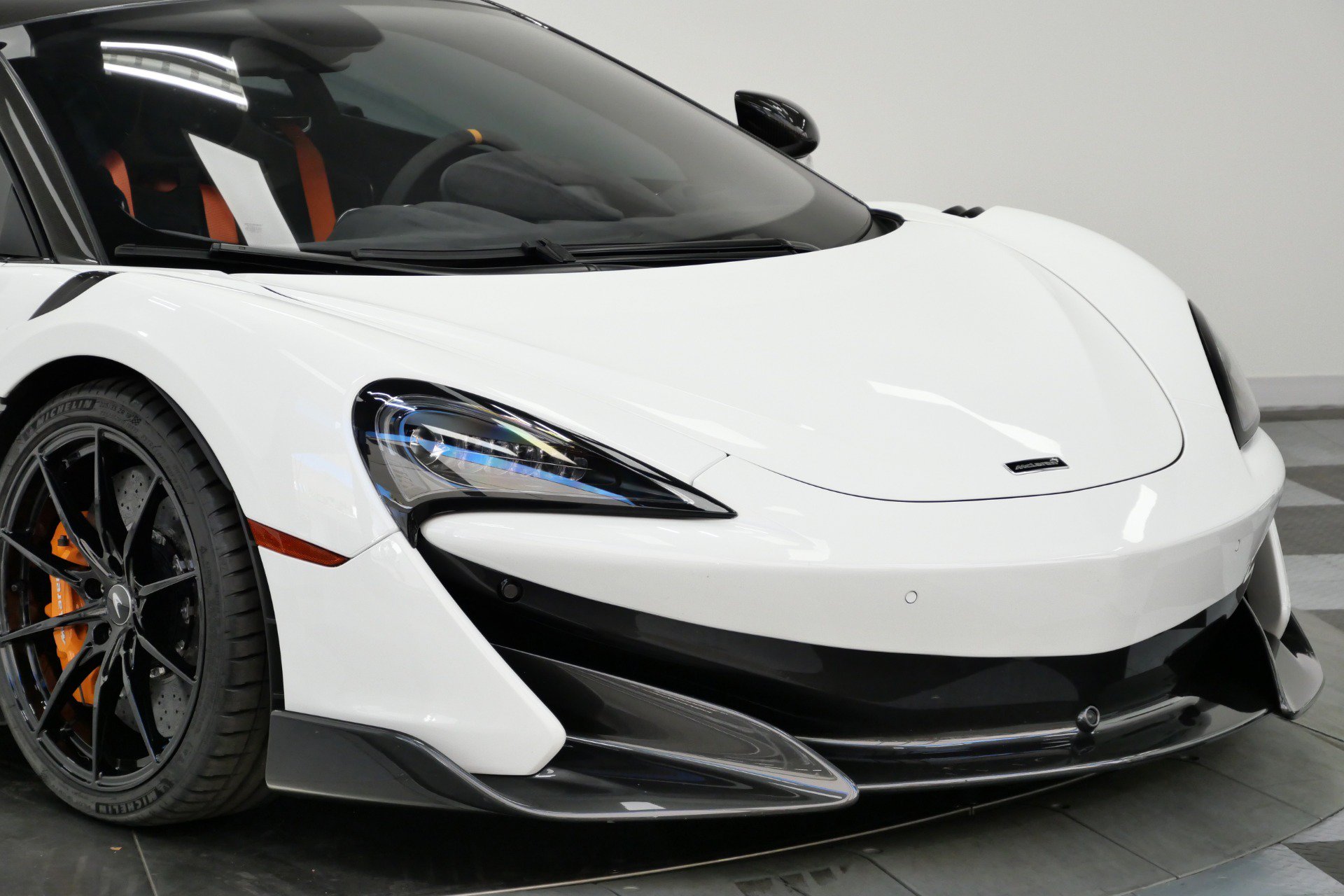 Used 2019 McLaren 600LT RWD image 46