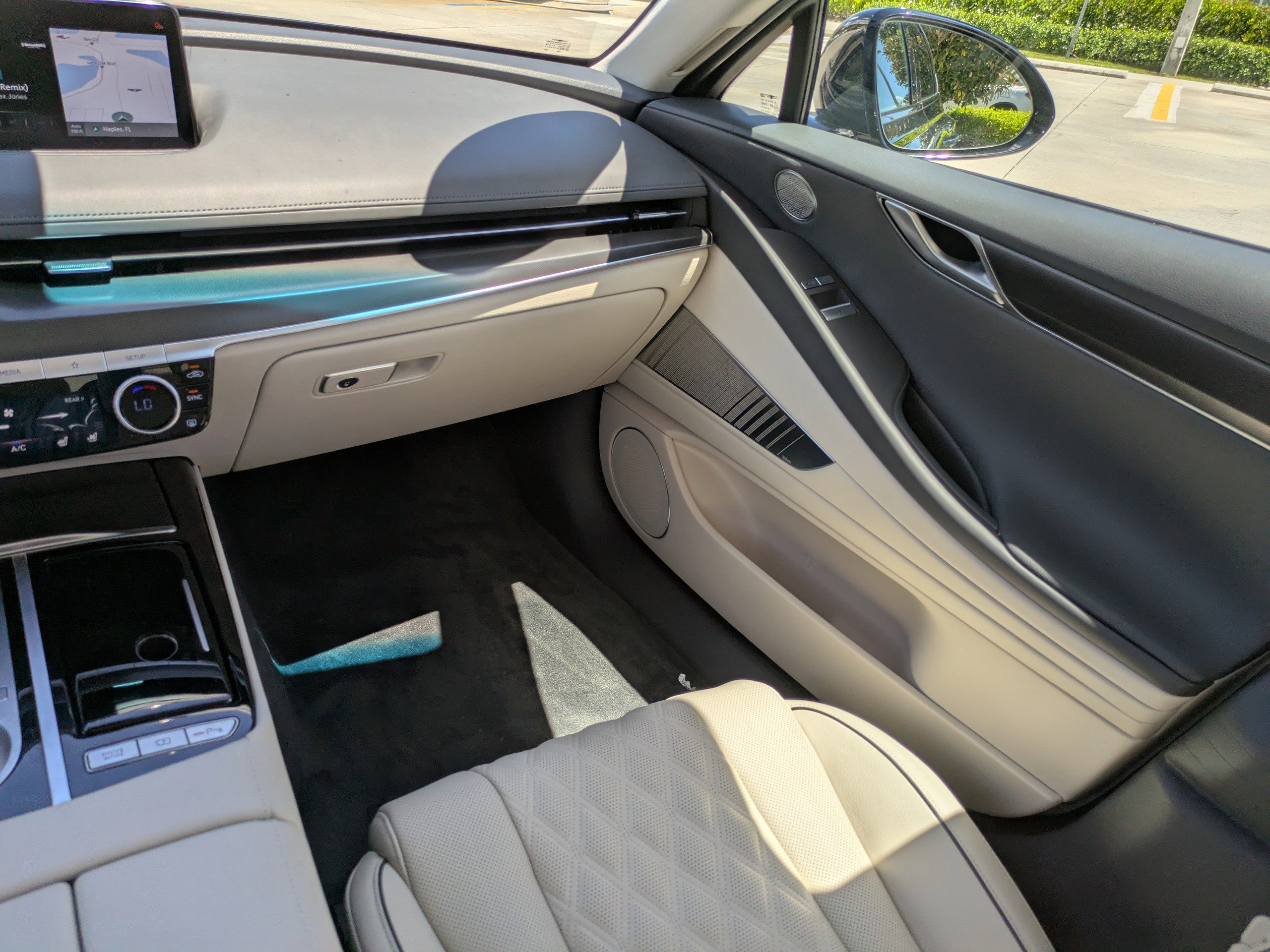 Used 2024 Genesis G80 2.5T w/ Sport Prestige Package image 12