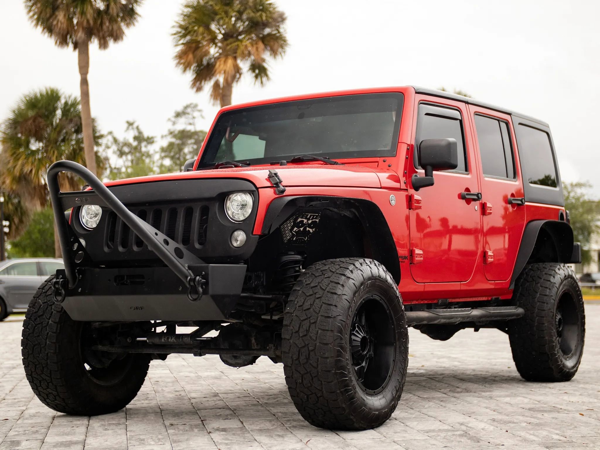 Used 2018 Jeep Wrangler Unlimited Sahara w/ Connectivity Group image 6
