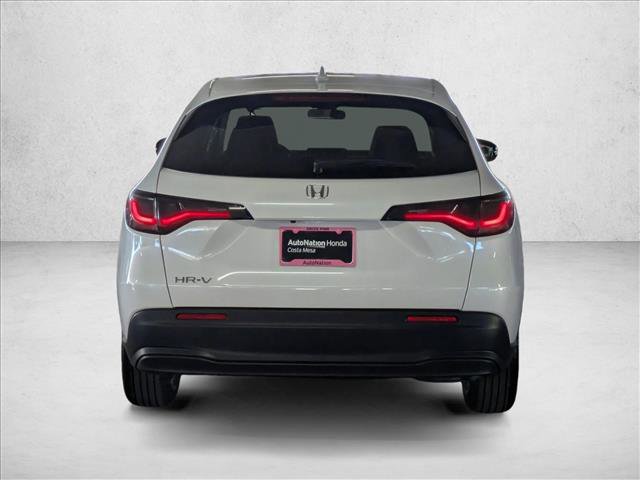 New 2026 Honda HR-V LX image 8