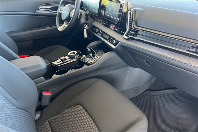 New 2025 Kia Sportage LX image 19
