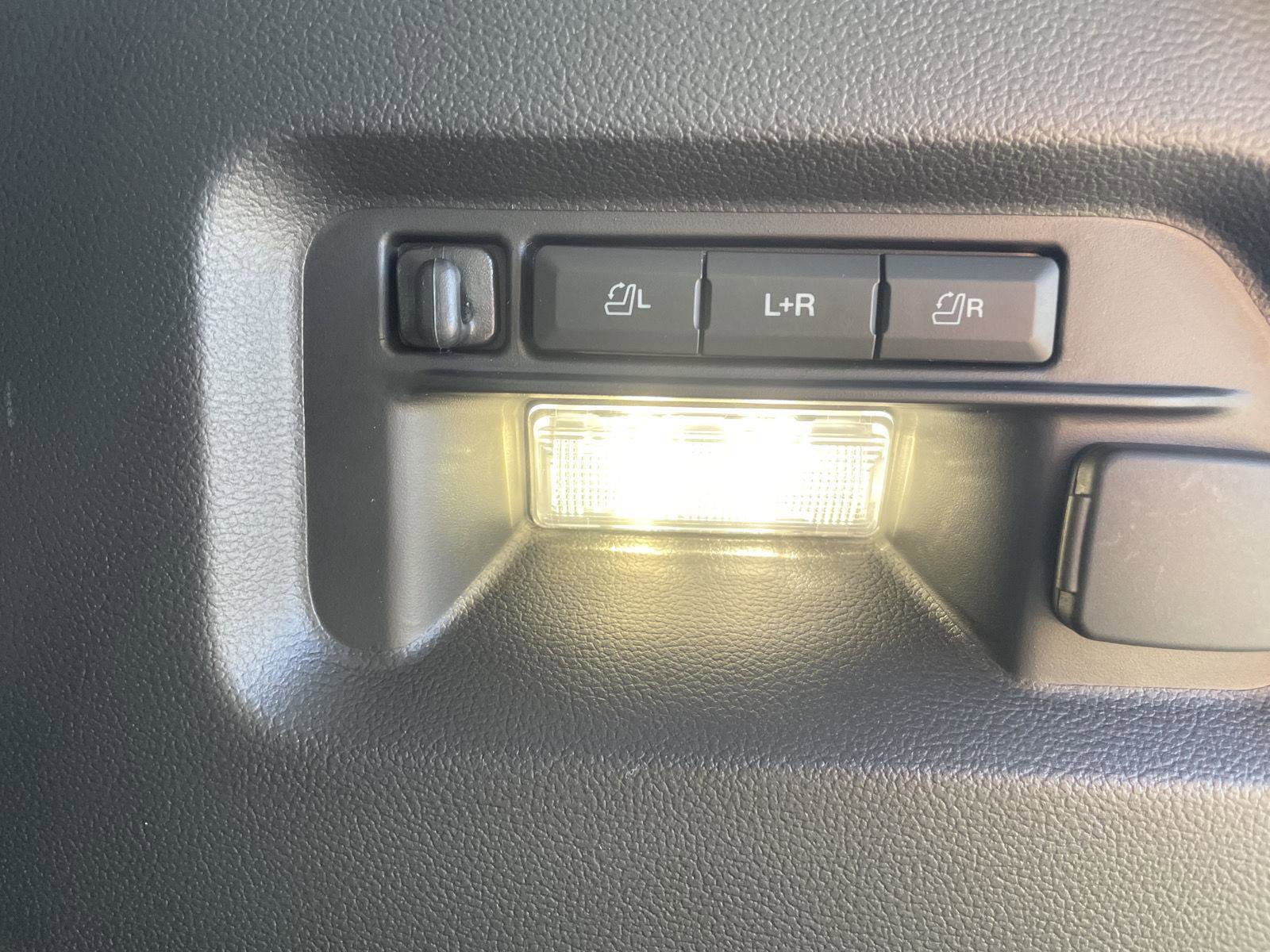 New 2025 Ford Explorer Platinum w/ Ultimate Package image 25