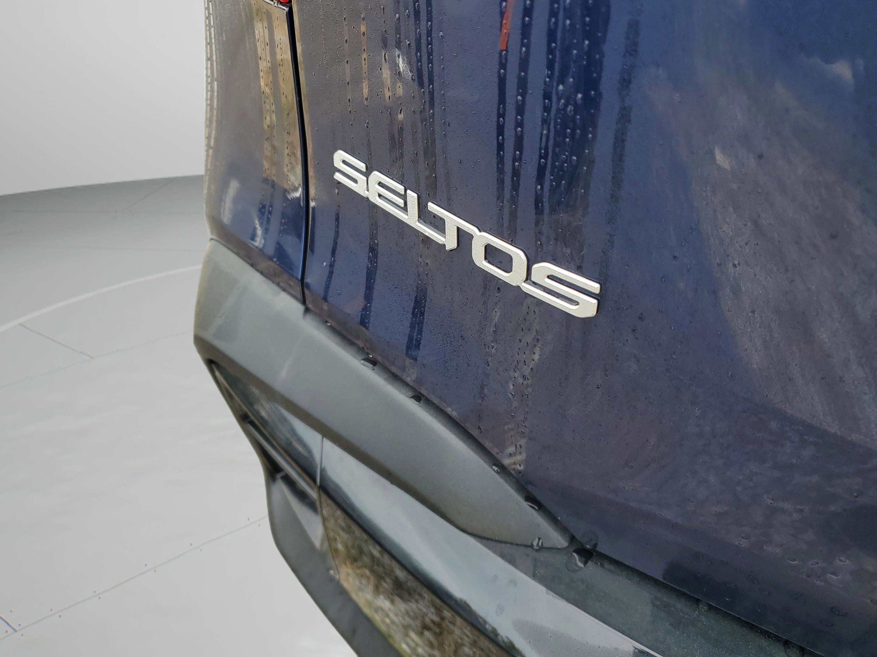 New 2026 Kia Seltos EX w/ EX Sunroof Package image 8