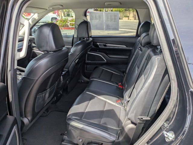 Used 2022 Kia Telluride LX image 15