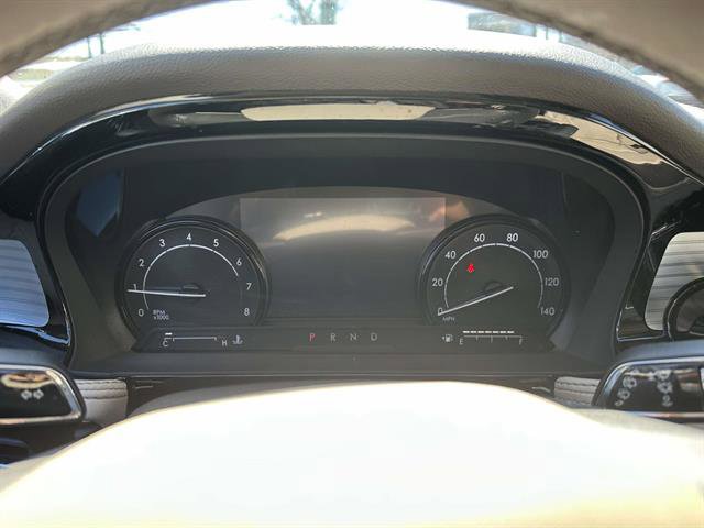 Used 2022 Lincoln Corsair AWD w/ Equipment Group 101A image 17