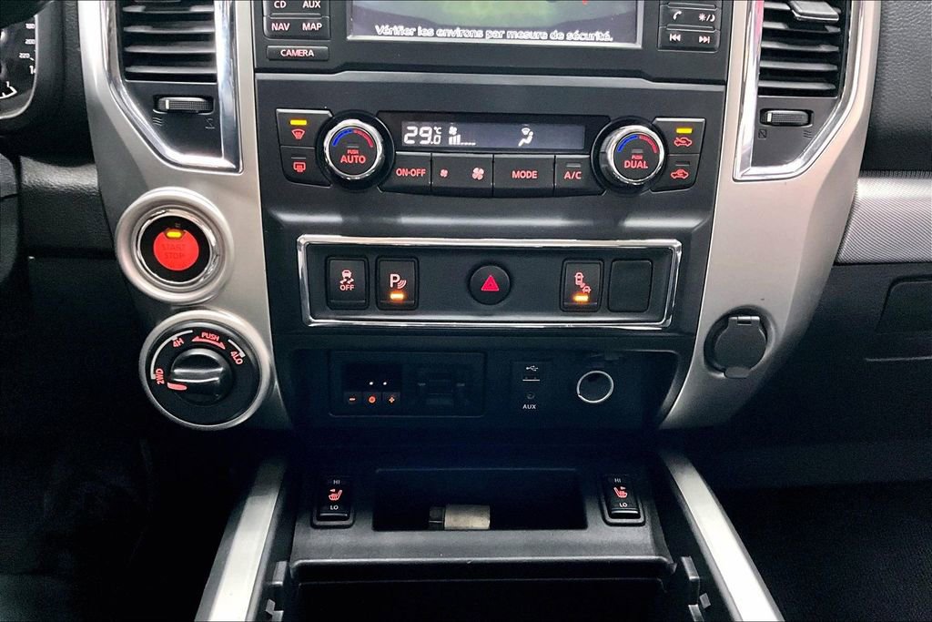 Used 2017 Nissan Titan PRO-4X image 15