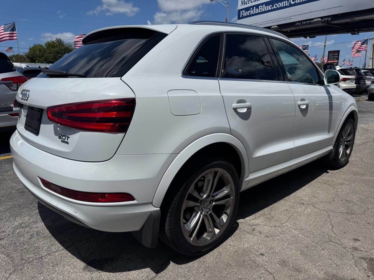 Used 2015 Audi Q3 2.0T Prestige AWD/4WD image 5