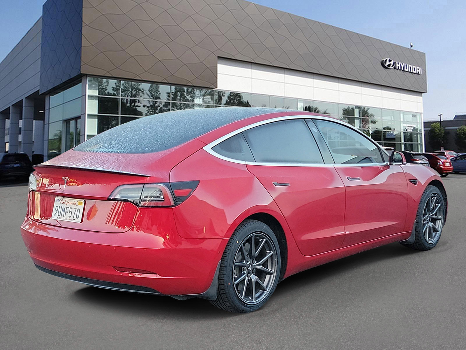 Used 2020 Tesla Model 3 image 2