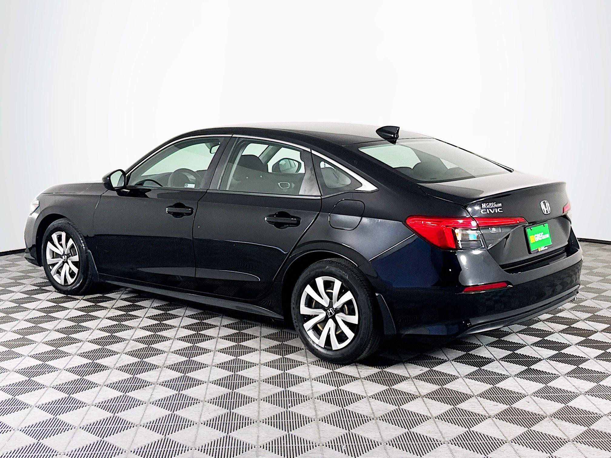Used 2023 Honda Civic LX image 6