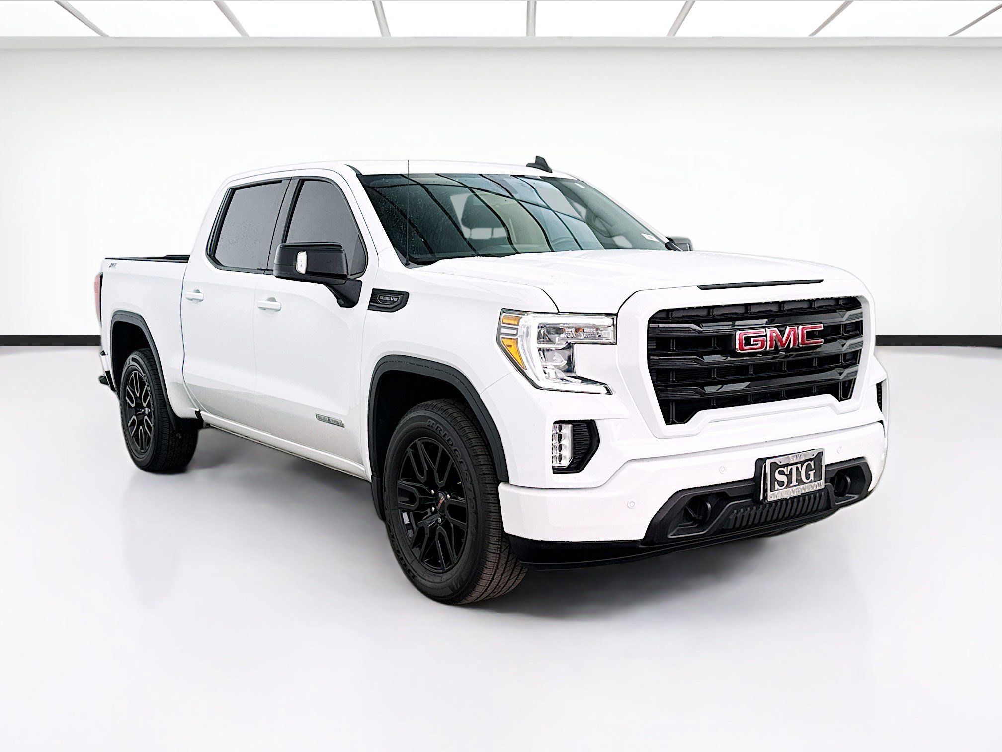 Used 2021 GMC Sierra 1500 Elevation w/ Driver Alert Package I image 3