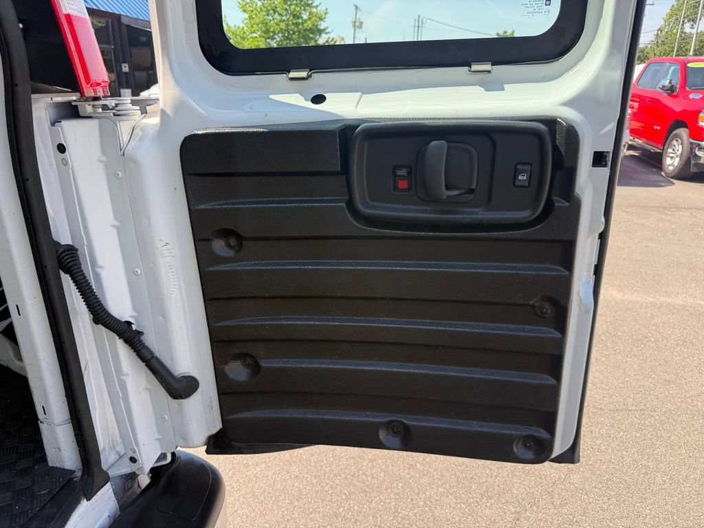 Used 2024 Chevrolet Express 2500 w/ Driver Convenience Package RWD image 28