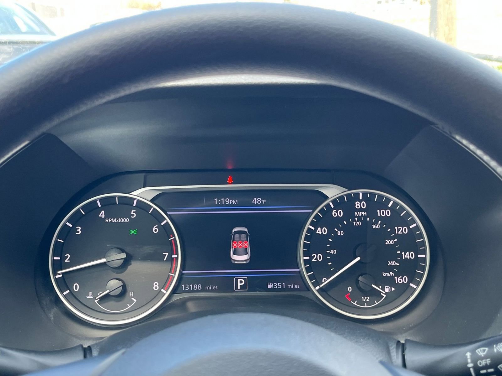 Used 2025 Nissan Sentra SV image 38