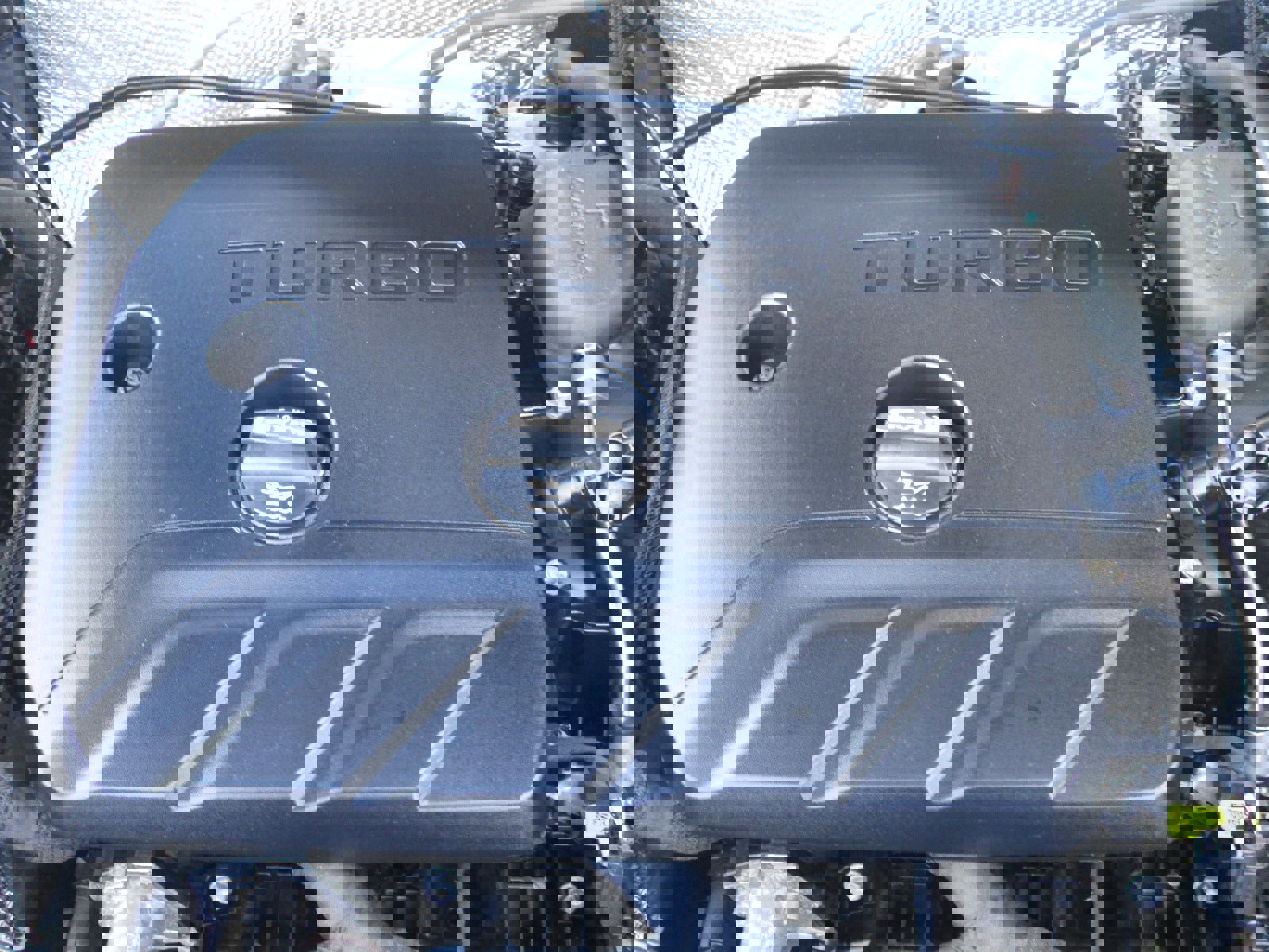 Used 2020 Buick Encore GX Essence w/ Experience Buick Package image 33