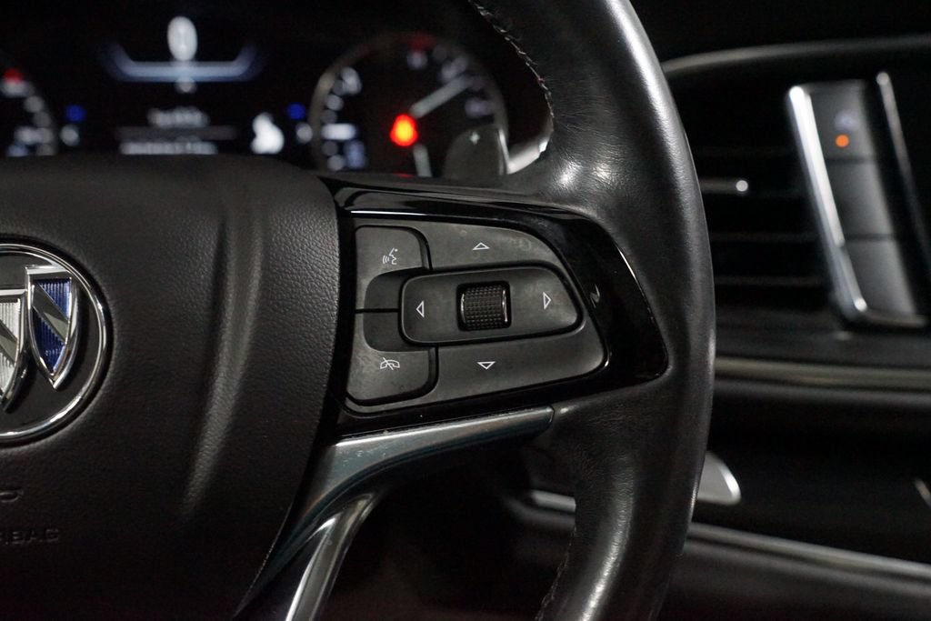 Used 2022 Buick Enclave Premium w/ Experience Buick Package FWD image 11