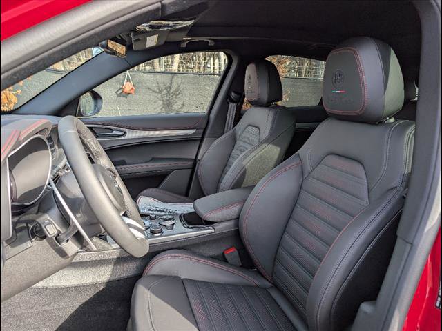 New 2025 Alfa Romeo Stelvio Tributo Italiano w/ Driving Assist Package image 27