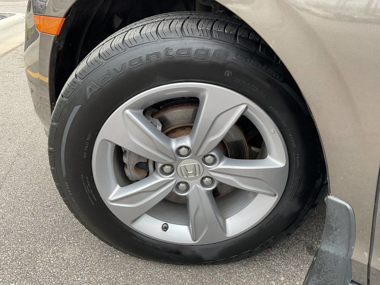 Used 2018 Honda Odyssey EX image 53