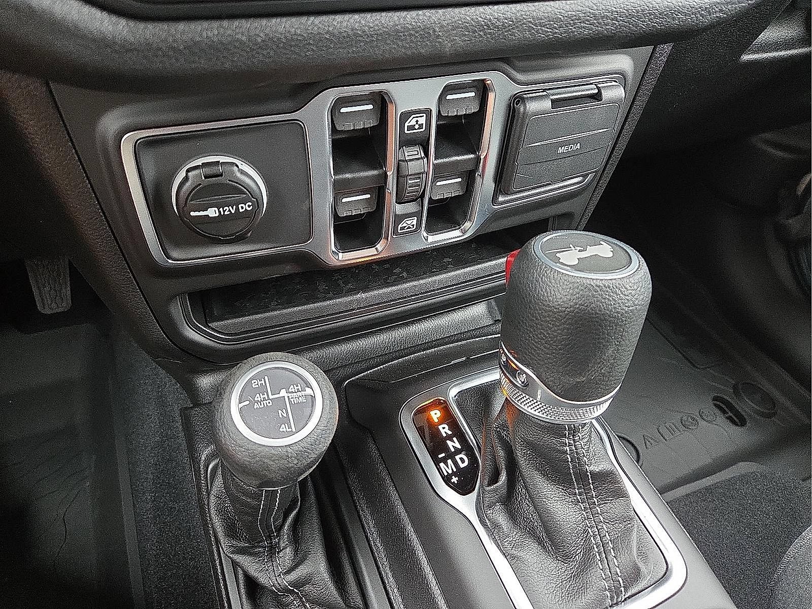 New 2025 Jeep Wrangler Unlimited Sport S 4xe w/ Convenience Group AWD/4WD image 17