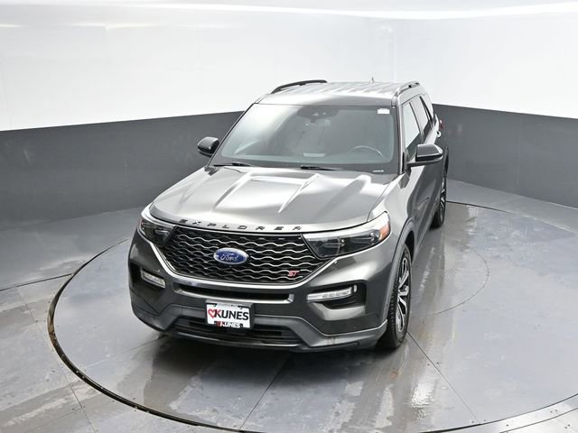 Used 2020 Ford Explorer ST image 39