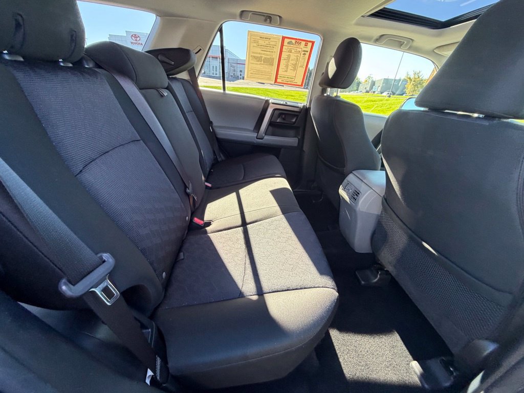 Used 2013 Toyota 4Runner Trail AWD/4WD image 38