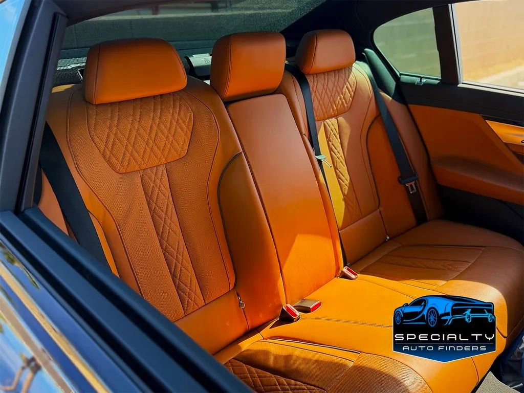 Used 2021 BMW 740i 740i Sedan 4D w/ M Sport Package RWD image 13