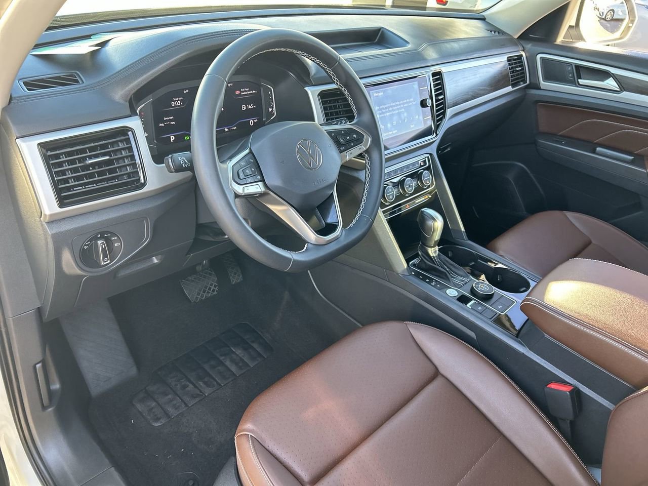 Certified 2023 Volkswagen Atlas SE w/ Panoramic Sunroof Package image 15