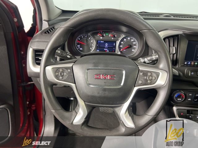 Used 2022 GMC Terrain SLE w/ Driver Convenience Package FWD image 17