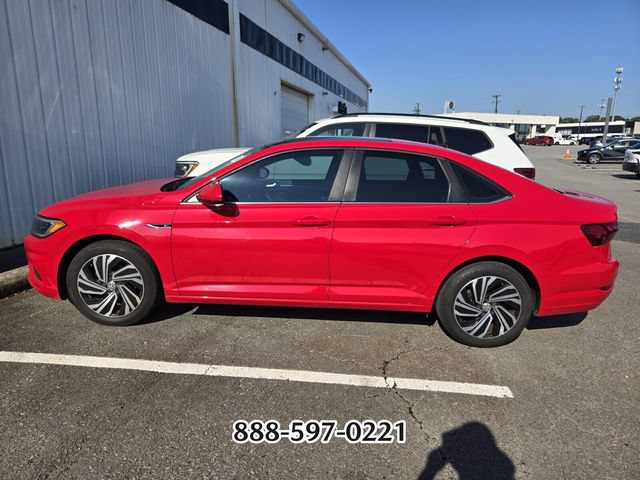 Certified 2021 Volkswagen Jetta SEL FWD image 2