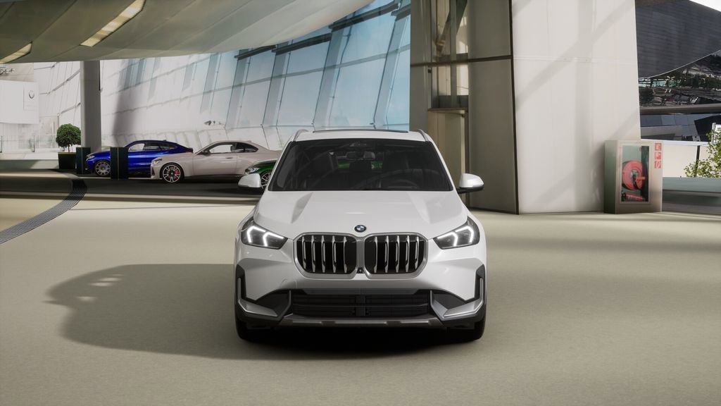 New 2026 BMW X1 xDrive28i w/ Technology Package image 3